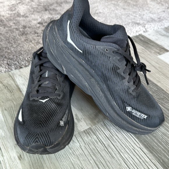 Hoka Clifton 9 GTX Gor-tex - Picture 1 of 7